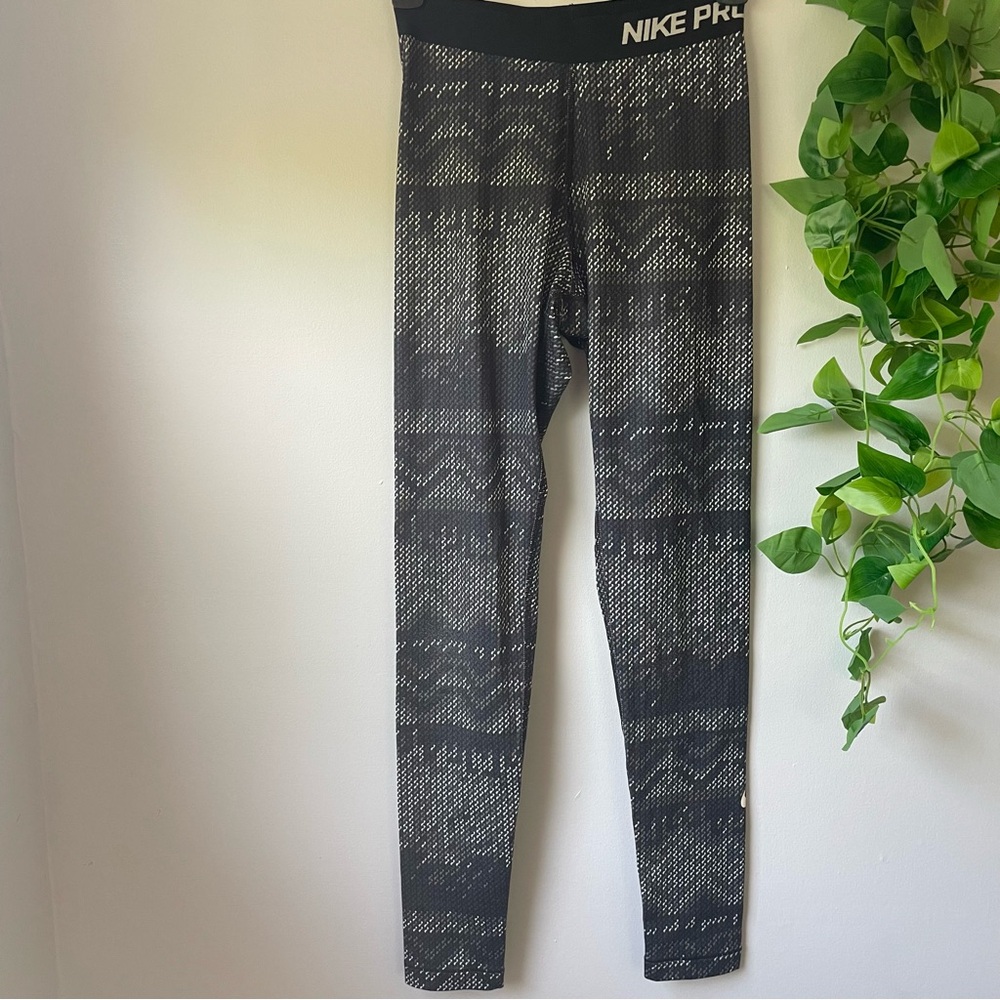 Nike Pro Dri-Fit Leggings